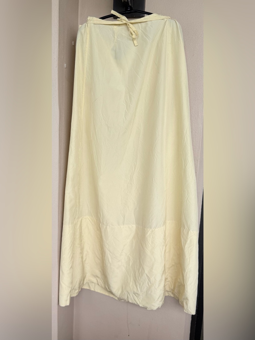 Banana Republic Maxi Skirt Soft Yellow Silk Blend Half Wrap Tie Front A-Line 8